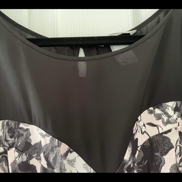 H&M Dress - Picture 4 of 6